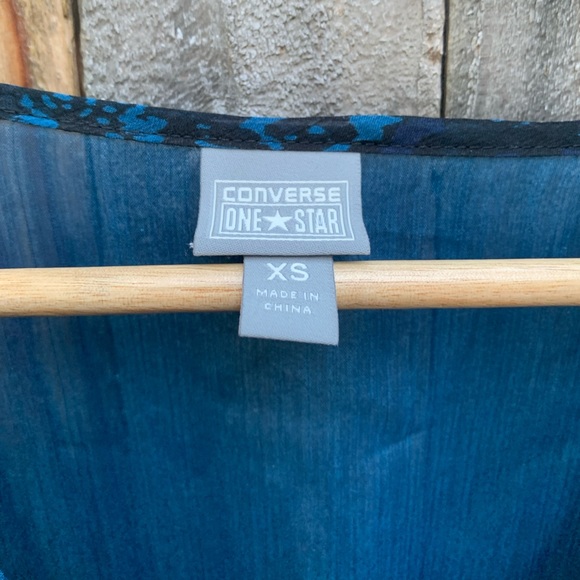Converse cinch waist blue and black flowy top XS - Picture 3 of 6
